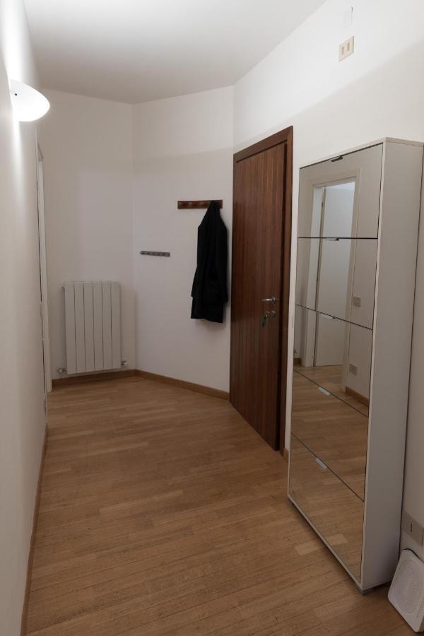 Villa Casa Piazza Del Porto à Lovere Extérieur photo