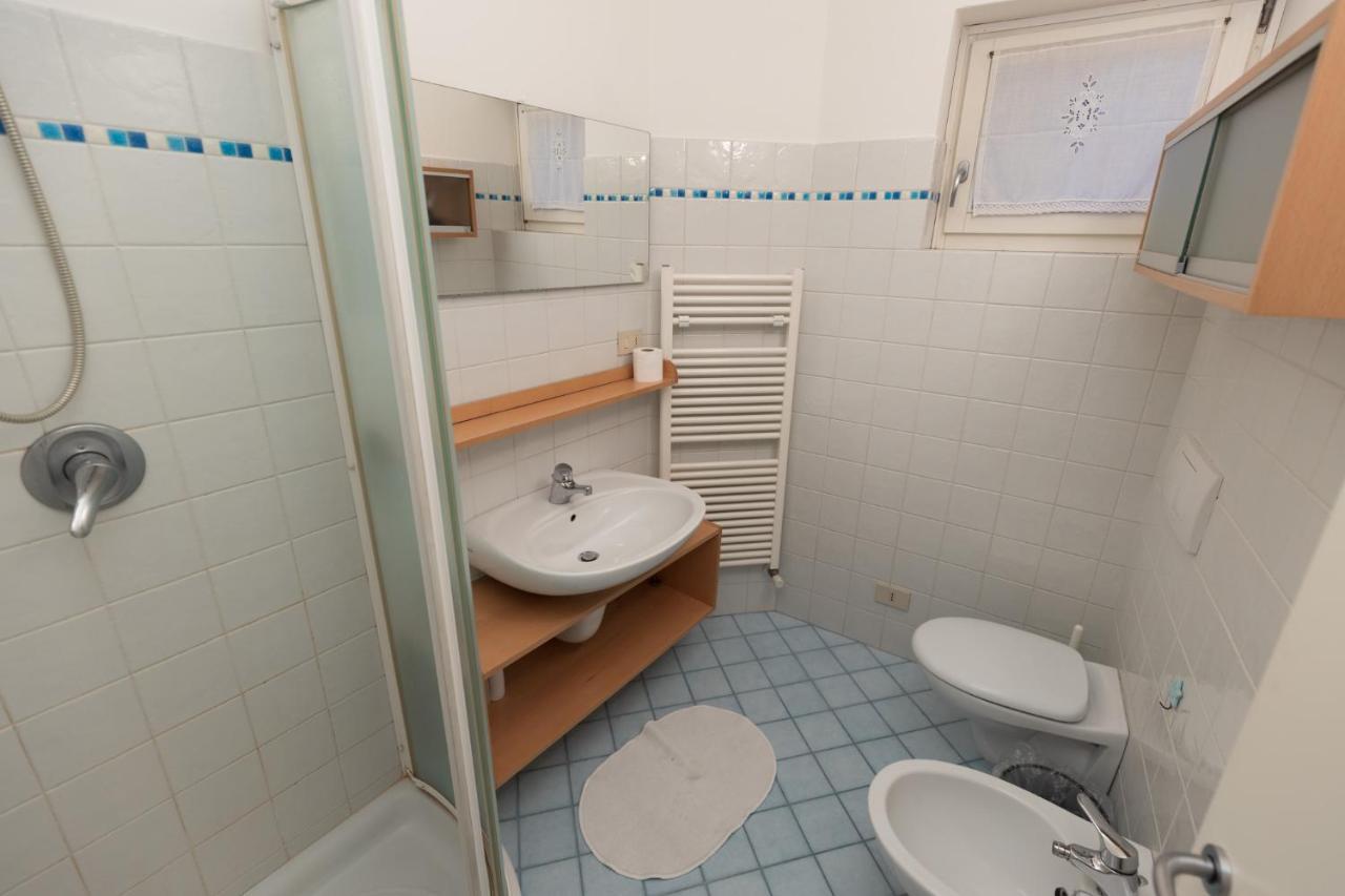 Villa Casa Piazza Del Porto à Lovere Extérieur photo